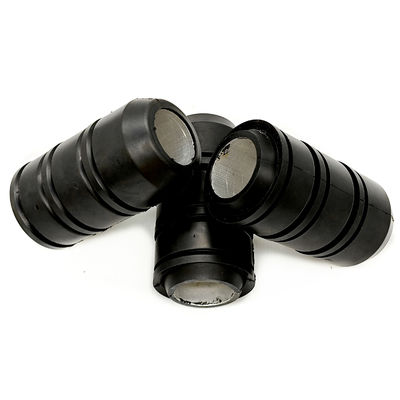 Copo de Limpeza Estilo TA Resistente à Abrasão com Nitrilo de Alta Qualidade (NBR) para Serviços em Campos Petrolíferos até 10.000 PSI