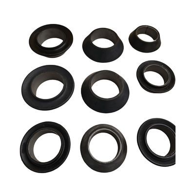 Tamanhos personalizáveis Copo de esfregão de campo de petróleo com inserção de metal reforçada e pressão nominal de 10.000 psi para operações de petróleo e gás