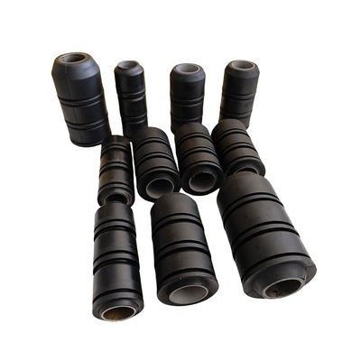 Tamanhos personalizáveis Copo de esfregão de campo de petróleo com inserção de metal reforçada e pressão nominal de 10.000 psi para operações de petróleo e gás