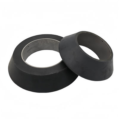 Copo de limpeza de borracha NBR FKM resistente a óleo com classificação de pressão de 10.000 psi e tamanhos personalizados para limpeza de poços de petróleo