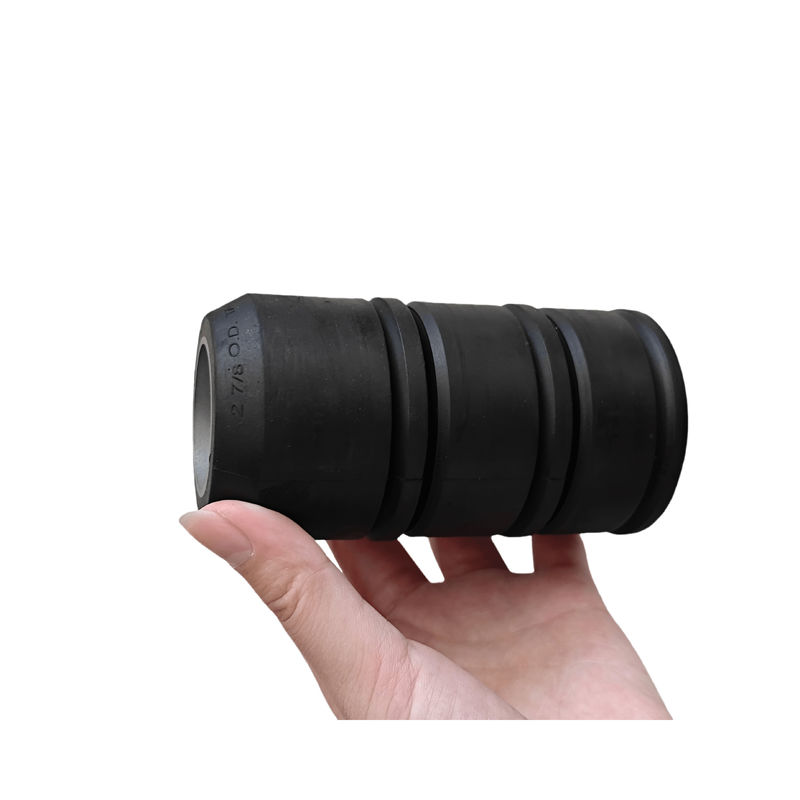 Copo de limpeza de borracha resistente a óleo para carga média para poços de petróleo com classificação de pressão de 10.000 psi