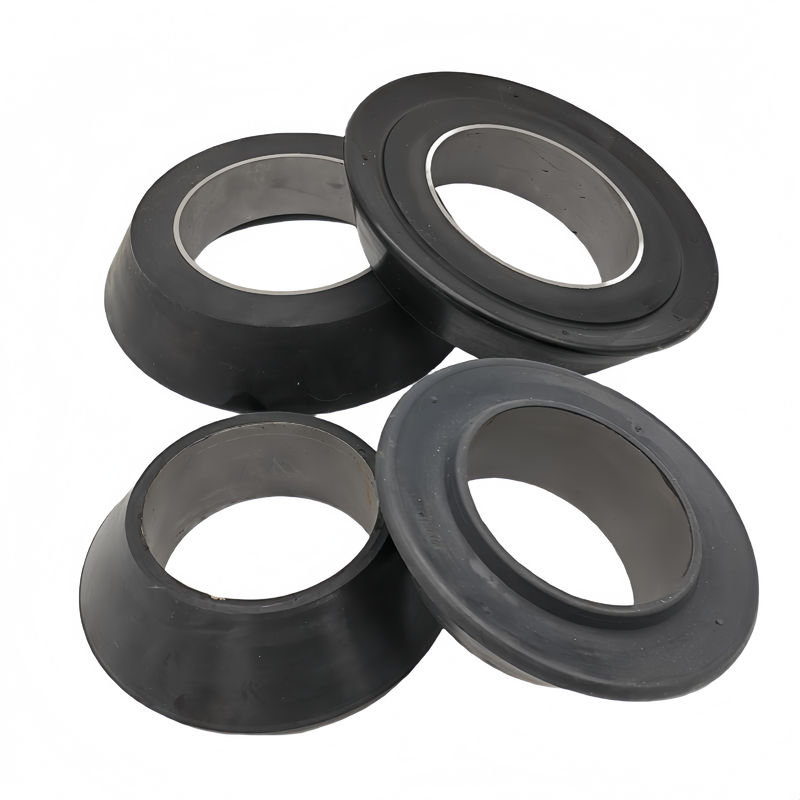 Copo de esfregaço multi-V de carga pesada com classificação de pressão de 10.000 psi, resistente à abrasão e à química para tamanhos personalizados em aplicações de campos petrolíferos